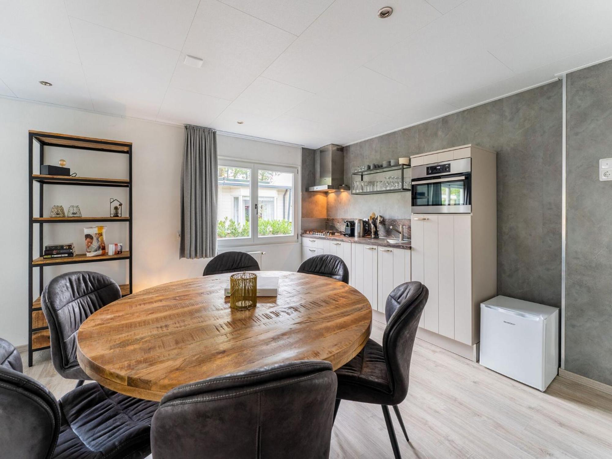 Charming Holiday Home In Kaatsheuvel Near Efteling Luaran gambar